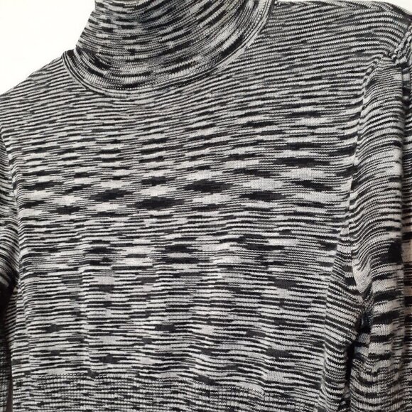 ARTISAN Slim Fit Turtleneck Sweater; Gray; Size Medium - Picture 2 of 5